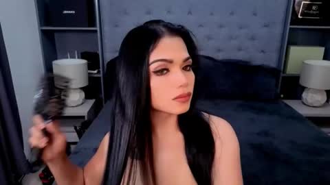 Snapshot of prettycummerjane chatting on January 18, 4:00 pm JANE online show from January 18, 4:00 pm