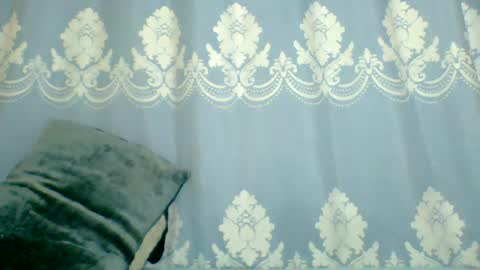 Snapshot of prettydarkskin002 chatting on July 14, 9:42 pm SHANIA online show from July 14, 9:42 pm