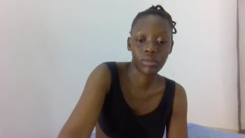 prettydollk_dons online show from May 1, 10:25 pm