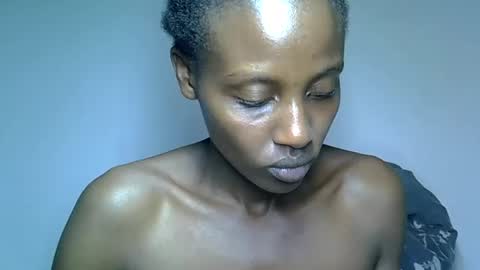 Prettiesexxy online show from December 22, 12:46 pm