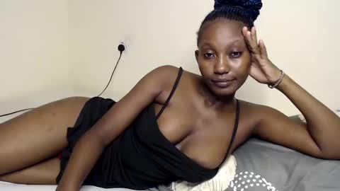 Snapshot of prettygoddess1 chatting on March 7, 4:44 pm Mary online show from March 7, 4:44 pm