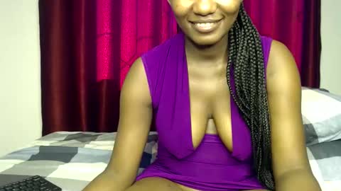 Snapshot of prettygoddess1 chatting on October 1, 5:35 am Mary online show from October 1, 5:35 am