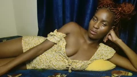 Snapshot of prettygoddess1 chatting on May 9, 5:34 am Mary online show from May 9, 5:34 am
