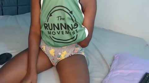 prettygree online show from February 21, 11:11 am