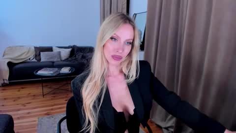 Eva online show from October 11, 11:47 pm