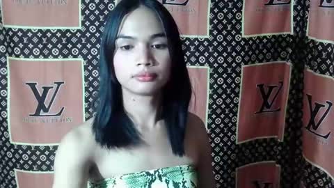 prettykhelcy online show from January 19, 11:25 am