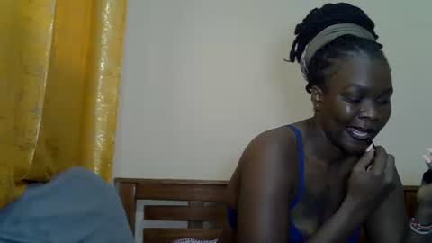 LILIAN online show from June 2, 9:33 am