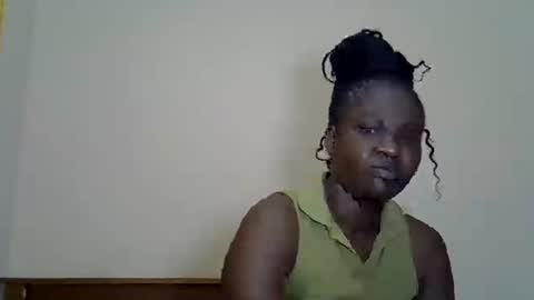LILIAN online show from July 18, 1:21 am