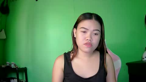 Snapshot of prettymae756493 chatting on April 27, 7:39 am prettymae756493 online show from April 27, 7:39 am