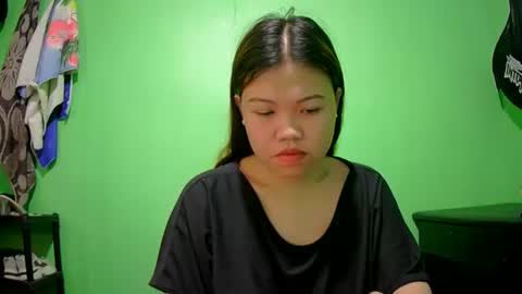 Snapshot of prettymae756493 chatting on April 29, 12:16 am prettymae756493 online show from April 29, 12:16 am