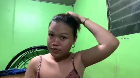 Snapshot of prettymae756493 chatting on May 18, 1:06 pm prettymae756493 online show from May 18, 1:06 pm