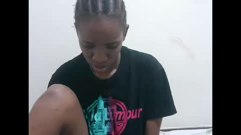 Snapshot of prettynana2 chatting on December 15, 10:58 pm nana online show from December 15, 10:58 pm