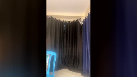 prettyreen online show from February 12, 6:58 pm