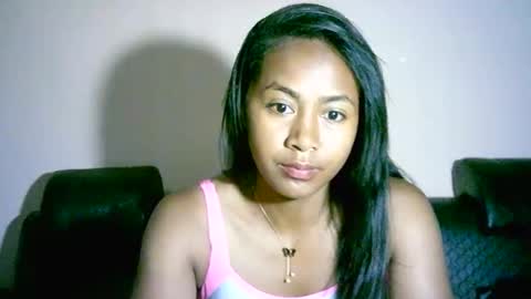 Snapshot of prettysexy3601 chatting on October 22, 2:23 am prettysexy3601 online show from October 22, 2:23 am