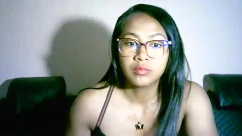 Snapshot of prettysexy3601 chatting on May 16, 2:30 am prettysexy3601 online show from May 16, 2:30 am