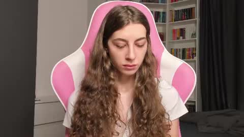 Snapshot of prettysomething chatting on June 15, 6:59 am Sophie next stream will be at Monday i will wait you guys online show from June 15, 6:59 am