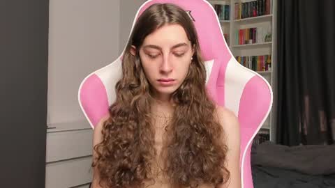 Sophie  next stream will be at Monday  i will wait you guys  online show from June 25, 6:29 am