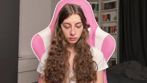 Sophie  next stream will be at Monday  i will wait you guys  online show from June 26, 7:02 am