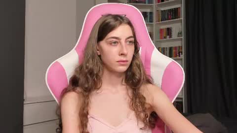Sophie  next stream will be at Monday  i will wait you guys  online show from June 27, 12:22 pm