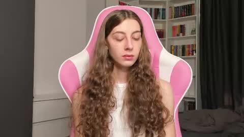 Sophie  next stream will be at Monday  i will wait you guys  online show from July 16, 7:14 am