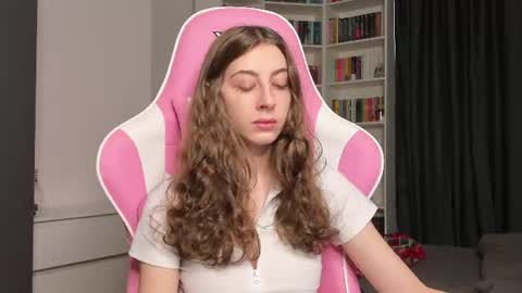 Sophie  next stream will be at Monday  i will wait you guys  online show from July 25, 7:28 am