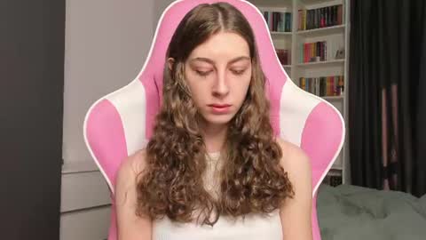 Sophie  next stream will be at Monday  i will wait you guys  online show from August 3, 6:23 am