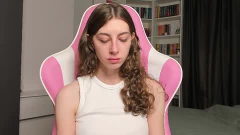 Sophie  next stream will be at Monday  i will wait you guys  online show from August 4, 5:54 am