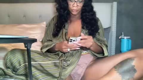 Discrete Pussy online show from August 5, 12:41 pm