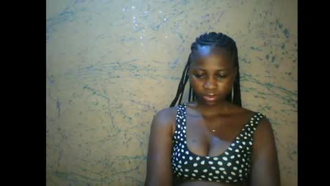 Snapshot of prettyxxpac chatting on May 29, 10:52 pm prettyxxpac online show from May 29, 10:52 pm