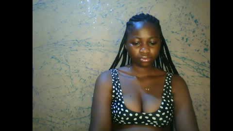 Snapshot of prettyxxpac chatting on June 11, 12:32 am prettyxxpac online show from June 11, 12:32 am