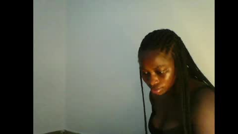 Snapshot of prettyxxpac chatting on June 20, 10:23 pm prettyxxpac online show from June 20, 10:23 pm