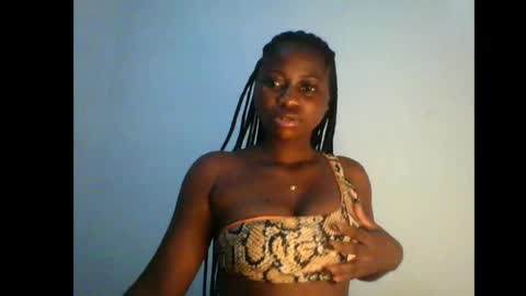 Snapshot of prettyxxpac chatting on June 25, 12:10 am prettyxxpac online show from June 25, 12:10 am