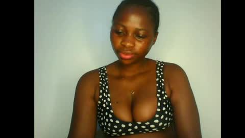 Snapshot of prettyxxpac chatting on July 17, 10:58 pm prettyxxpac online show from July 17, 10:58 pm