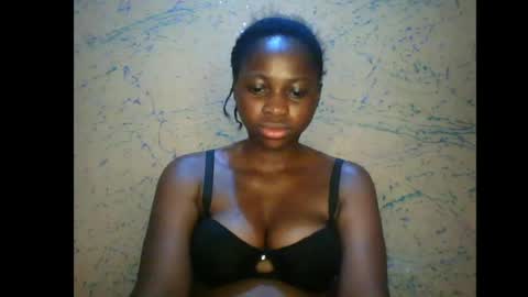 Snapshot of prettyxxpac chatting on July 27, 9:55 pm prettyxxpac online show from July 27, 9:55 pm