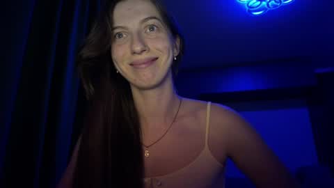 prettyyy_angel online show from August 3, 6:33 pm