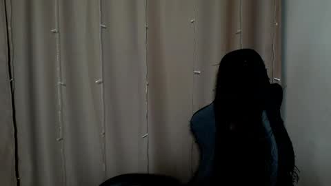 Snapshot of princ4real chatting on June 4, 12:05 am prince online show from June 4, 12:05 am
