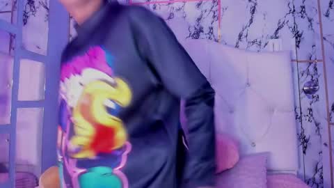 Snapshot of prince_apolo chatting on December 3, 7:56 pm Apolo online show from December 3, 7:56 pm