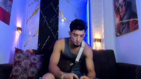 Snapshot of prince_arthur77 chatting on July 3, 1:39 pm prince_arthur77 online show from July 3, 1:39 pm