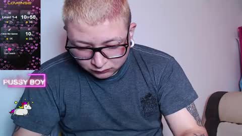 Snapshot of prince_ftm1 chatting on January 22, 8:49 pm Prince online show from January 22, 8:49 pm