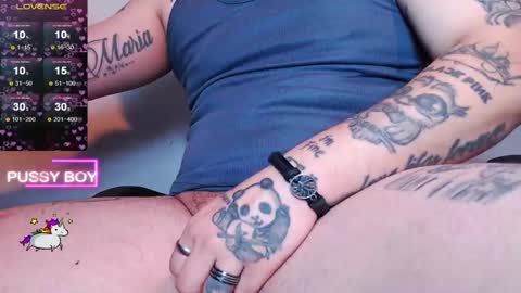 Snapshot of prince_ftm1 chatting on February 11, 1:41 am Prince online show from February 11, 1:41 am