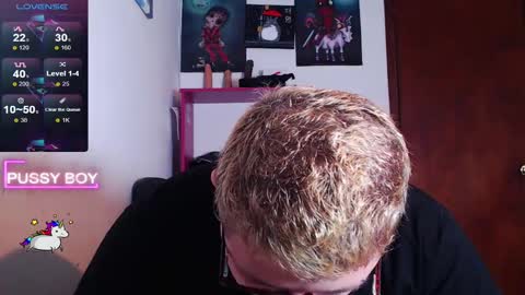 Snapshot of prince_ftm1 chatting on February 16, 6:10 pm Prince online show from February 16, 6:10 pm