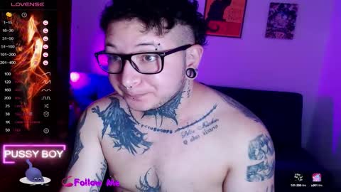 Snapshot of prince_ftm1 chatting on September 23, 6:33 pm Prince online show from September 23, 6:33 pm