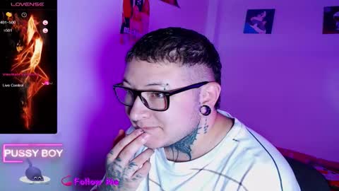 Snapshot of prince_ftm1 chatting on November 14, 4:28 pm Prince online show from November 14, 4:28 pm