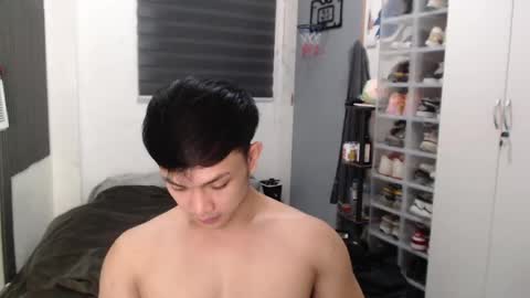 Prince Adrian online show from April 28, 5:51 pm