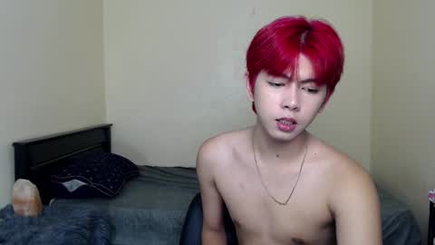 Snapshot of princecalix chatting on November 17, 9:09 pm princecalix online show from November 17, 9:09 pm