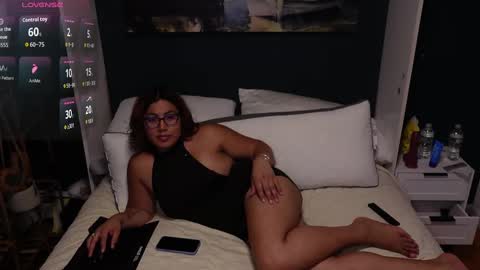 Princesa Ari online show from November 2, 4:59 am