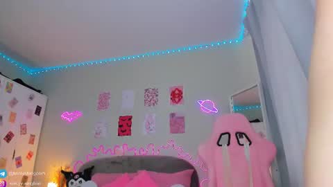 Kristy online show from July 28, 11:17 am
