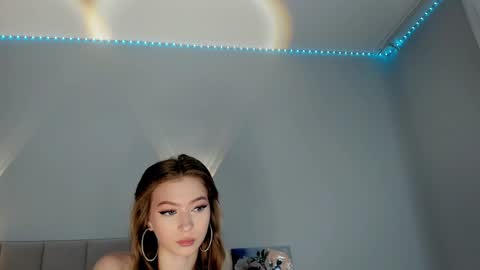 Princess Diana online show from January 31, 3:09 am