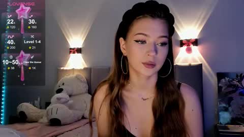 Princess Diana online show from September 30, 6:46 pm