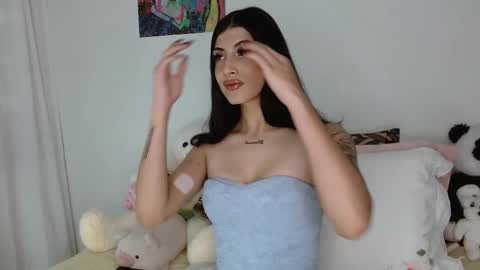 Sophie online show from November 8, 5:01 pm